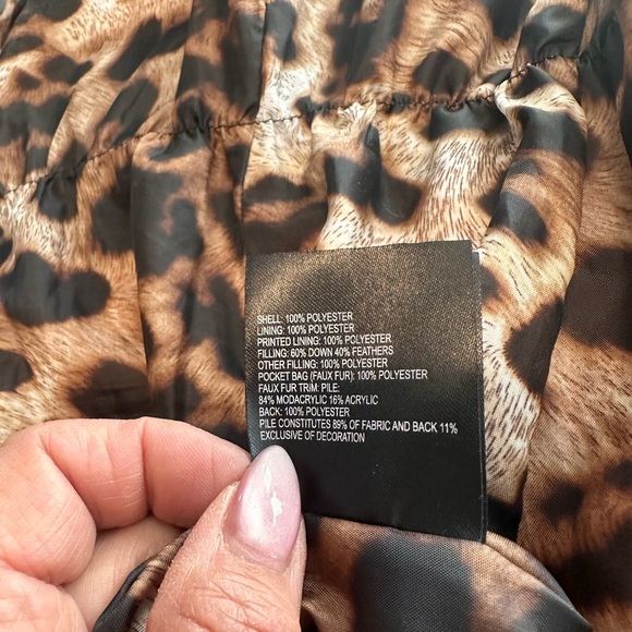 Laundry by Shelli Segal Black Puffer Jacket with Faux Fur Hood - Picture 5 of 11